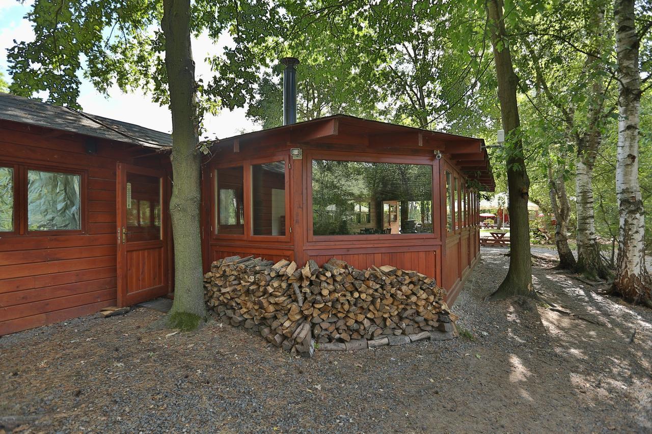 Penzion - Rybolov Pro Deti A Dospele Lázne Bohdanec Exterior foto